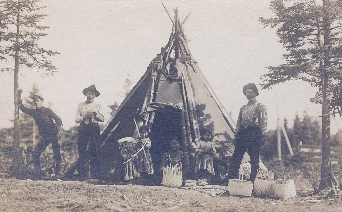 traditional-Mikmaq-shelter
